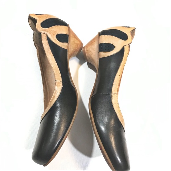 SOLDMiz Mooz Athena shoes 8.5 - Picture 3 of 9